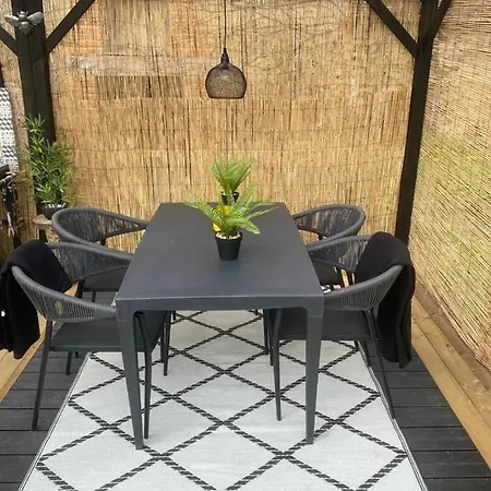 Maison De Mags & Mags Willow Lanouaille