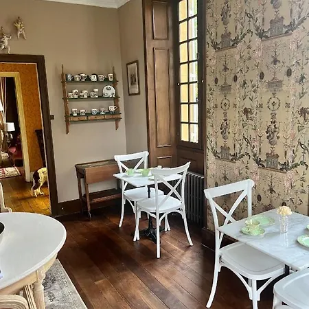 Bed & Breakfast Maison De Mags & Mags Willow *