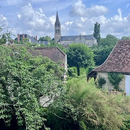 Maison De Mags & Mags Willow