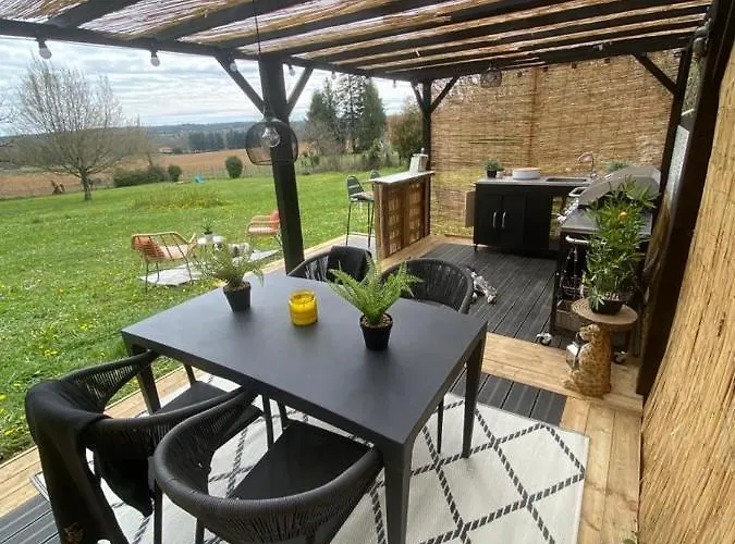 Maison De Mags & Mags Willow 3* Lanouaille